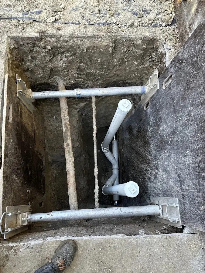 Experienced plumber completing Gas Line Repair work in Perry
